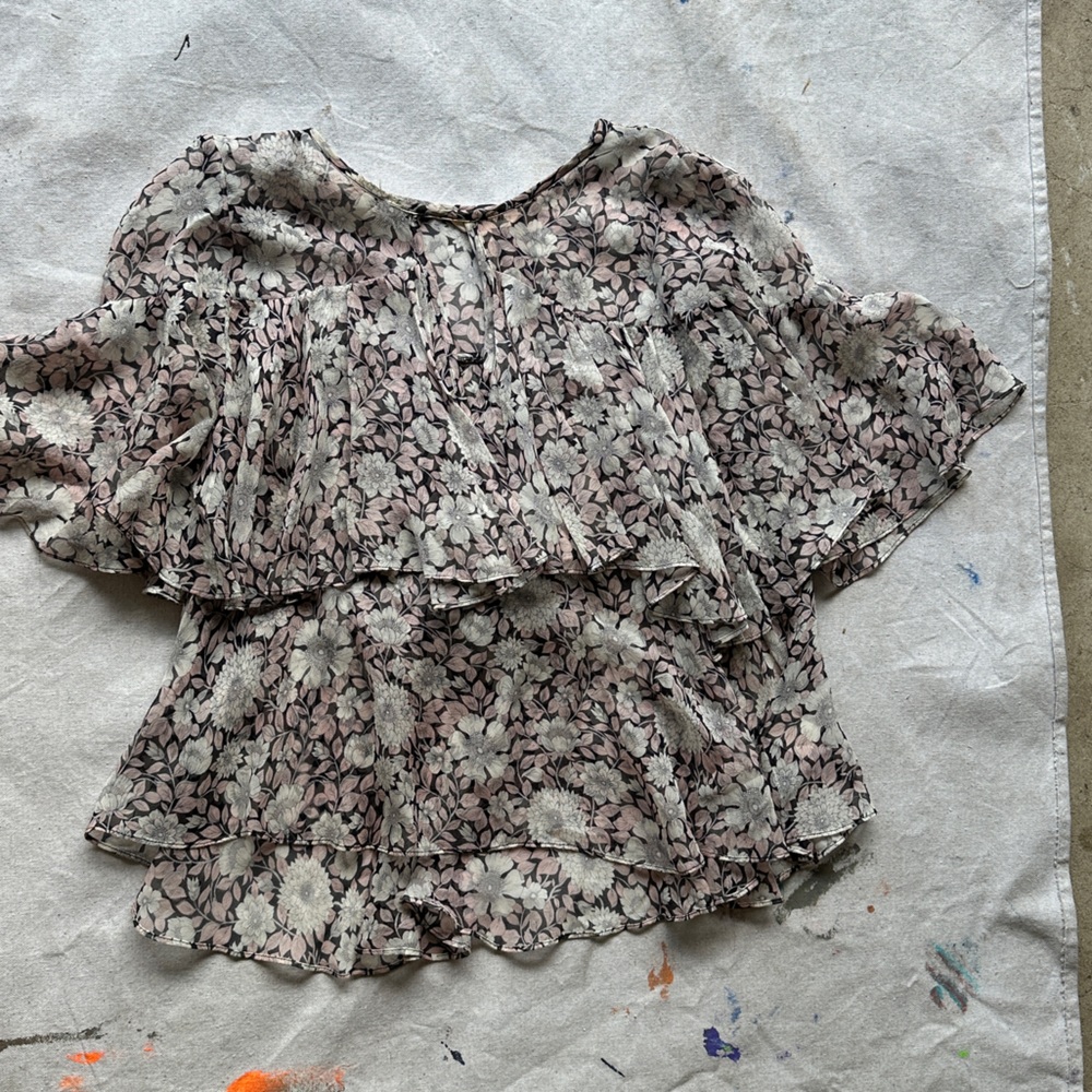 Rebecca Taylor flutter sleeve cropped top. Size 0